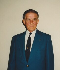 Photograph - Past presidents, Legatee Allan Quayle, 1993