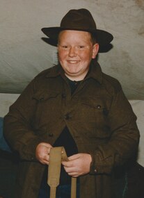 Photograph - Junior legatee outing, Ray McJanett, Visit to Australian War Memorial, 1997