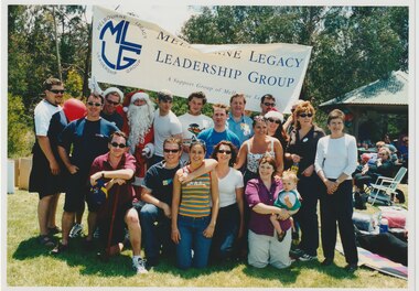 Photograph - Junior legatee outing, Christmas 2001, 2001