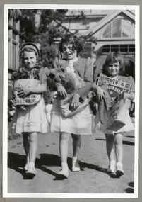 Photograph - Junior legatee outing, Government House Christmas Party 1945, 1945