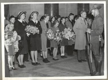 Photograph, Anzac commemoration for students 1945, 1945