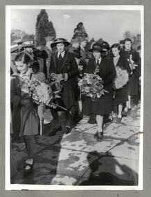 Photograph, Anzac commemoration for students 1945, 1945