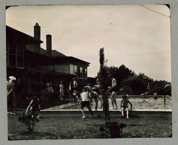 Photograph, Holmbush excursion, 194X