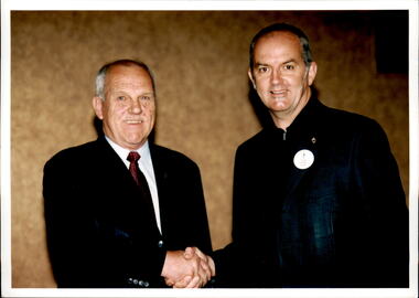 Photograph - Past presidents, Legatees Ford and Parkes, 2003