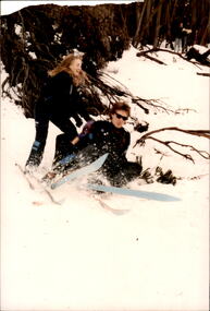 Photograph - Junior legatee outing, Skiing, 1987