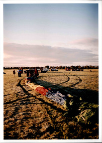 Photograph - Junior legatee outing, Ballooning in Benalla, 2003