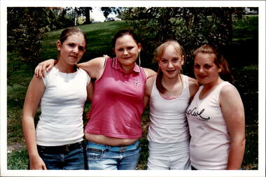 Photograph - Junior legatee outing, Christmas Party 2004, 2004