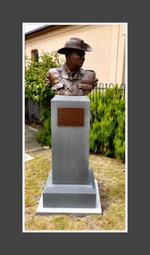 Bronze bust, General Pompey Elliott, Bust unvailed at the Camberwell RSL Anzac Day, 25 April  2017, 30/12/2017