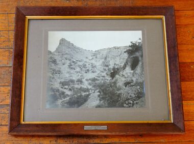 Photo, Looking towards the Nek, Anzac Cove,  April 1915. Cave dugouts clearly visible, 1915