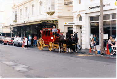 Photograph - Streetscape of the horse and carriage outside No. 121 Maling Road, Jan Pigot, 27/03/1993
