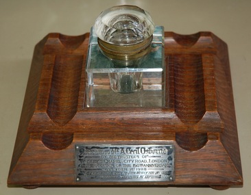 Inkwell and stand, 1928