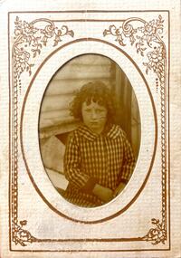 Photograph, Pat Whitehouse, Unknown