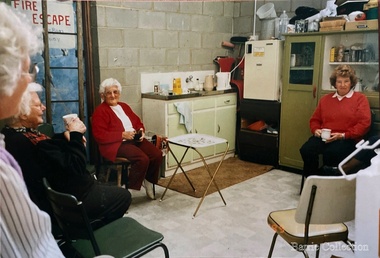 Photograph, Melton Uniting Church Opportunity Shop volunteers, 1993