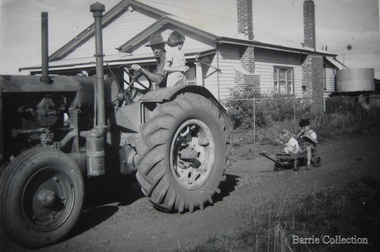 Photograph, The Barrie Family at Ferris Road, 1952