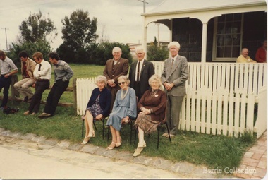 Photograph, Family reunion at the Willows, 1984