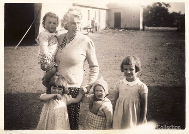 Photograph, Jessie Barrie with her grandchildren, 1946