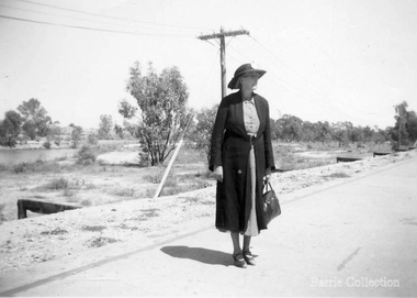 Photograph, Jessie Barrie, Unknown