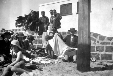 Photograph, Barrie / Robinson family picnic, c.1935