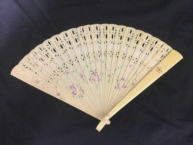 Fan,Pillowsllps, Gloves, Bag, Romper suit, Doileys, Lace Collars