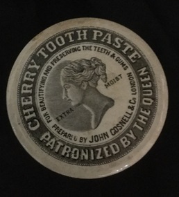 Dentifrice box, John Gosnell & Co