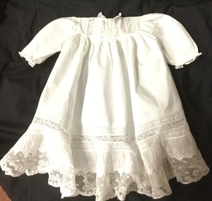 Baby's dress, 1900
