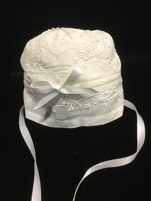 Baby bonnet, 1858