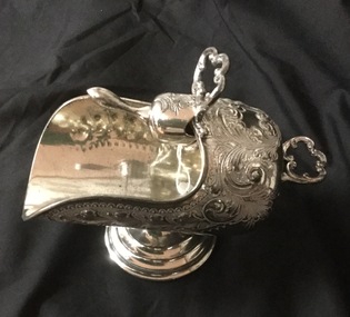 Sugar scuttle, Later 19th Century
