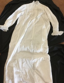 Nightgown, Women's