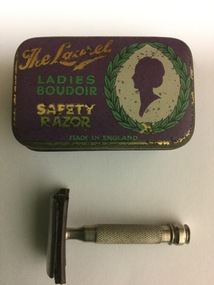 Razor