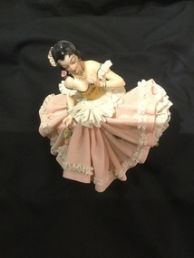 Dresden China - Figure, Dresden Porcelain