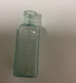 Glass bottle