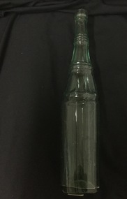 Glass bottle