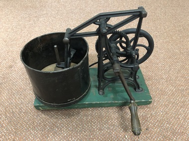 Food chopper, c1886