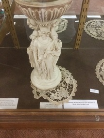 Statue