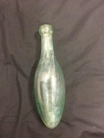 Glass bottle