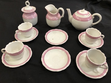 Child's Tea Set