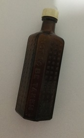 Glass bottle