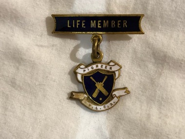 Badge, 1910