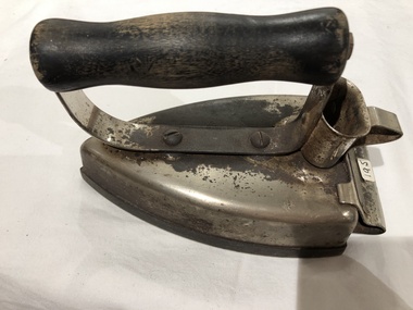 Iron, Circa 1940
