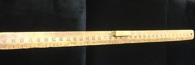 Blackboard ruler