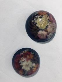 Paper Weights, Ivercraft