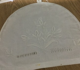 Tea cosy, 1930