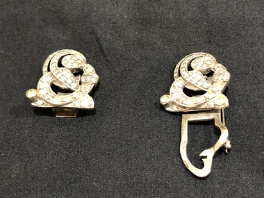 Jewellery, Circa 1950's