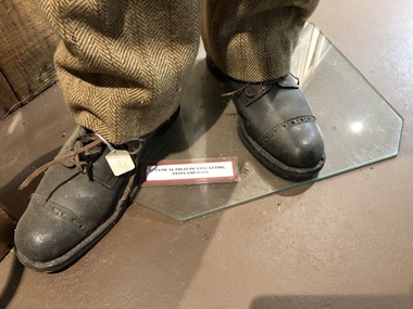 Mens Shoes
