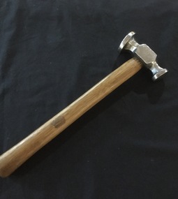 Hammer