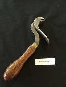 Pincer (Tool)