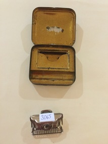 Razor, c1912
