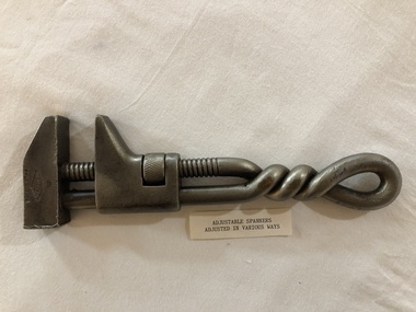 Spanner, Acme Co