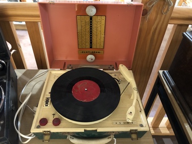Radiogram, Circa 1950