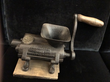 sausage maker, Burgess & Key, C1875